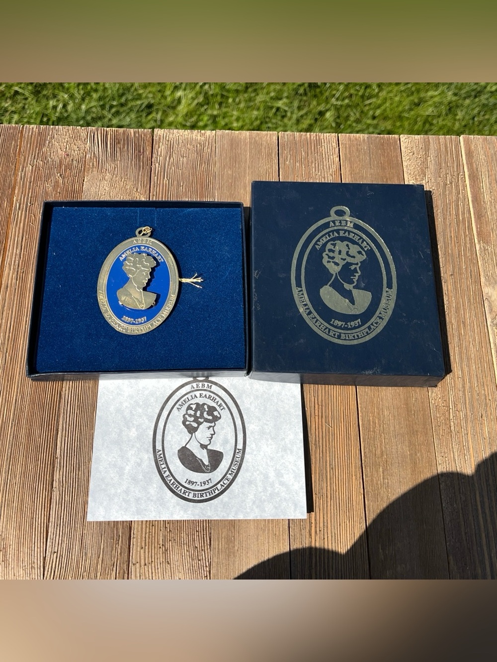 Amelia Earhart Aviation History Commemorative Medal Gift Box Atchison KS Museum